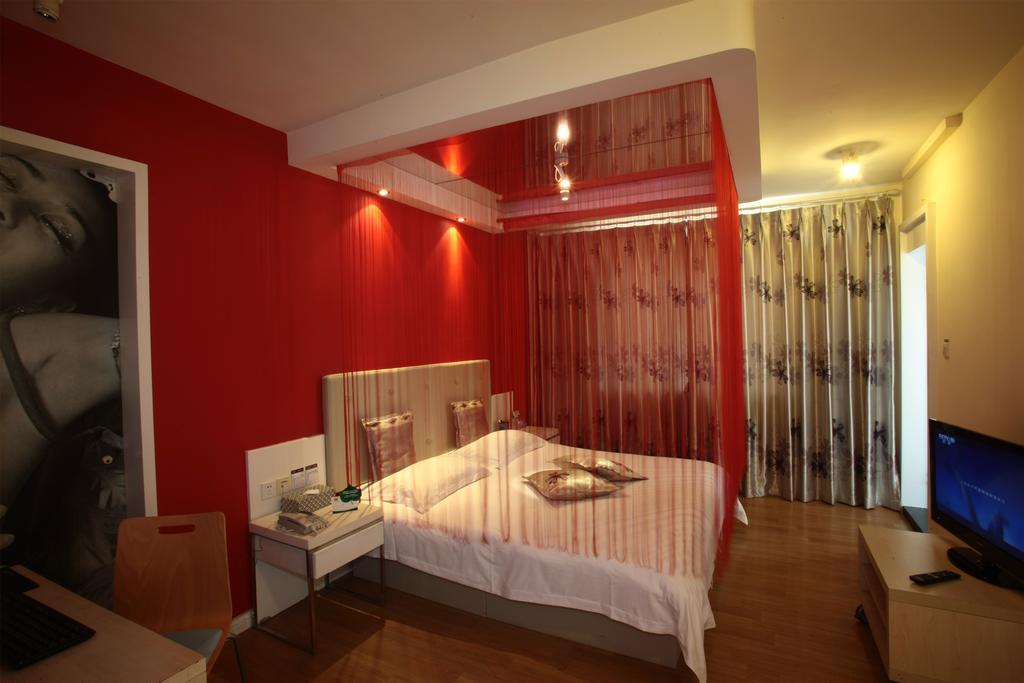Qingdao Renjia Bussiness Hotel Exterior photo